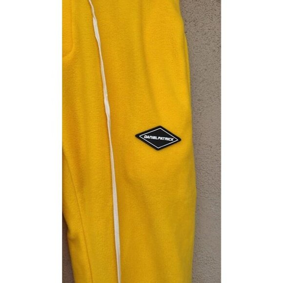 Daniel Patrick Mens Size Medium Pants Yellow New Designer! - Picture 2 of 5